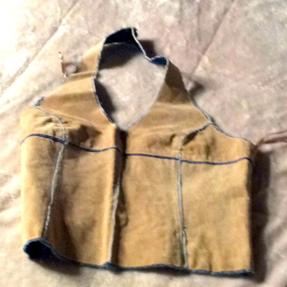 Wilson’s leather halter